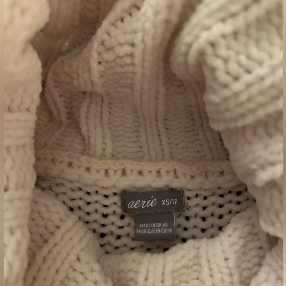 Aerie sweater